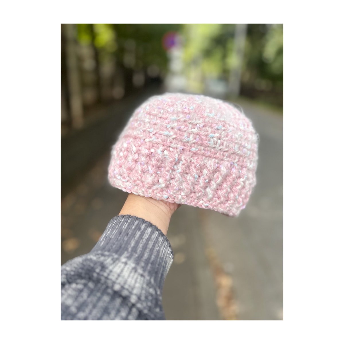 na727225's tweet photo. #編み物好きさんと繋がりたい #かぎ針編み #編み物
自分でも何でだろって思うほど帽子しか編んでません編み物友達が欲しいです https://t.co/nEslVG1l1p