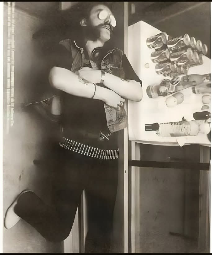 Criminalmente ruidoso, fuerte, rápido y pesado, es la palabra de Dios #InGodWeTrust 
#ElOráculoCriminal