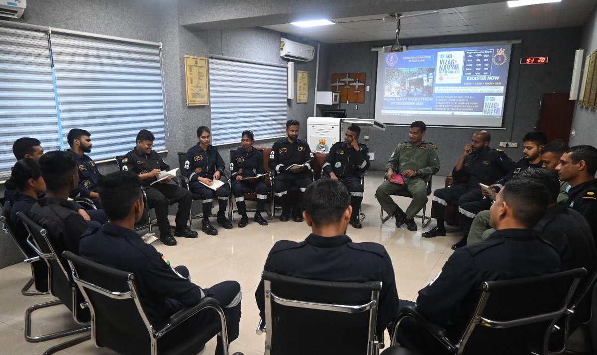 IN_Dega's tweet image. ✨ The #DegaBookReadingClub gathered for an inspiring session on resilience, mindfulness &amp;amp; growth. Avid book readers came together and brewed up a beautiful book reading session.📖

📚 We explored Think Straight — the art of clarity &amp;amp; rational living. It made us ponder on our…