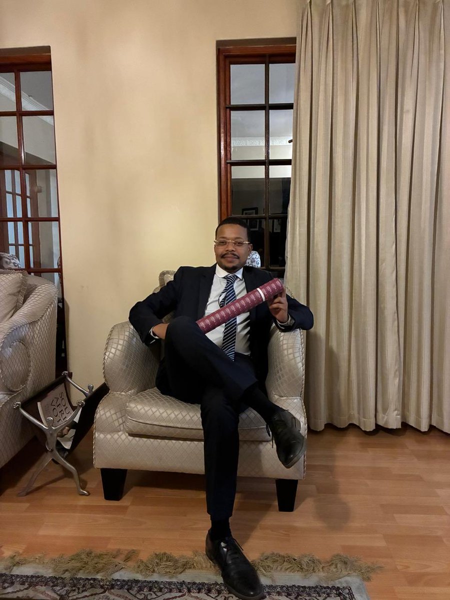NotThato's tweet image. Stay warm. I heard it’s 2 degrees outside