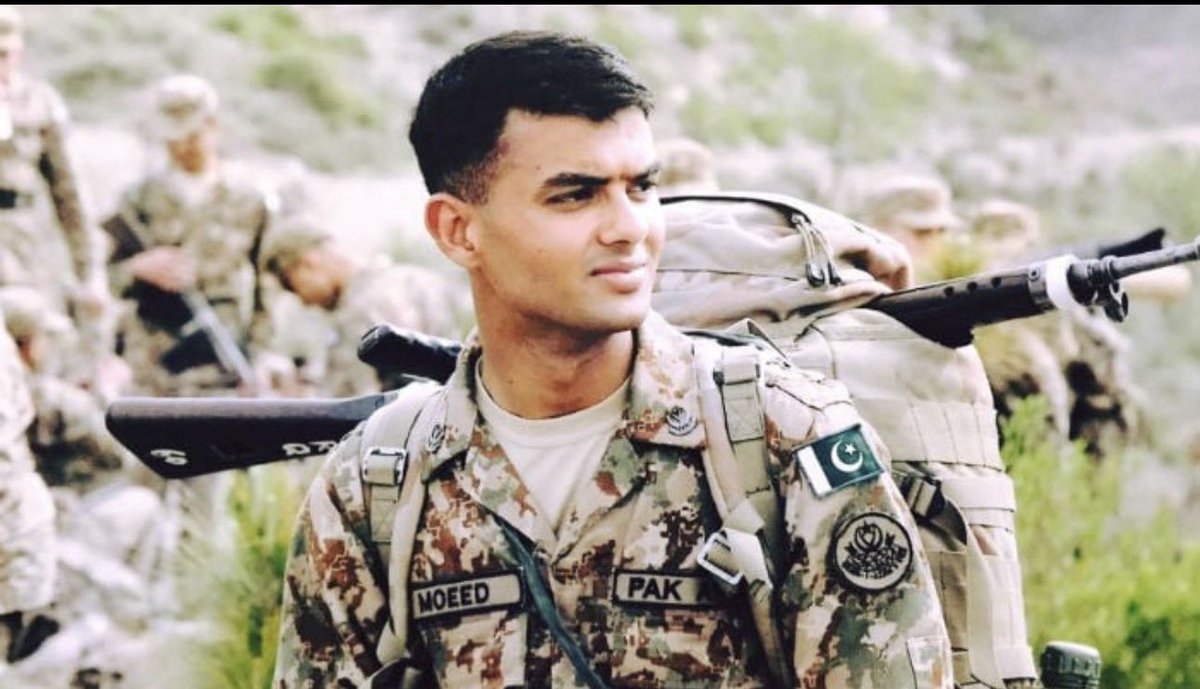 22 سال کی عمر میں اپنی جان وطنِ عزیز پر نثار کرنے والے بہادر افسر لیفٹیننٹ معید کو قوم کا سلام۔ 💔🇵🇰

جب ماں سے پوچھا گیا کہ "معید کیسا بیٹا تھا؟" تو آنکھوں میں آنسو لیے ماں نے کہا:

"وہ ہمیشہ مجھے تحفے دیتا تھا، اور جاتے جاتے مجھے ایک شہید کی ماں ہونے کا سب سے عظیم تحفہ دے گیا۔"