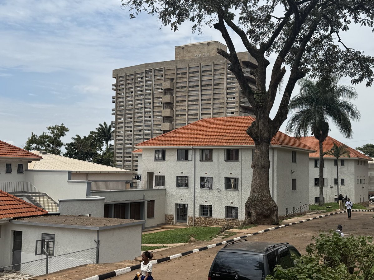 DICTSMakerere's tweet image. It’s a Friday @Makerere hill.

We wish you a great day and we honor your grit, resilience, commitment and patience as you #BuildForTheFuture.

“The work you do in private is what shows up in public. Consistency never lies.” (Reads With Ravi)

Good morning.
