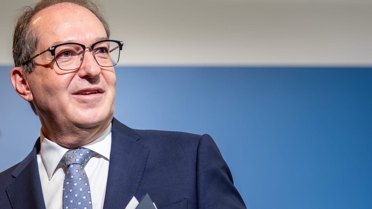 welt's tweet photo. Schaden durch Verbrechen auf 2,7 Milliarden Euro verdoppelt https://t.co/jAAf8xyKVE https://t.co/89xoZPzvYJ