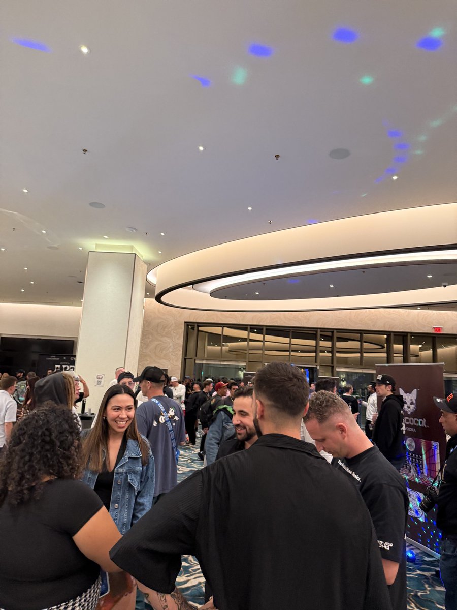 Bored Ape Creator Hub 🦍