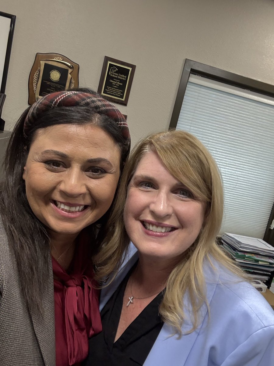 Jess_hannigan's tweet image. Taking Behavior Solutions and Behavior Academies to the amazing educators from the Lemoore Union Elementary District! #behaviorsolutions #behavioracademies @JohnHannigan75 @SolutionTree @SolutionTreeCA