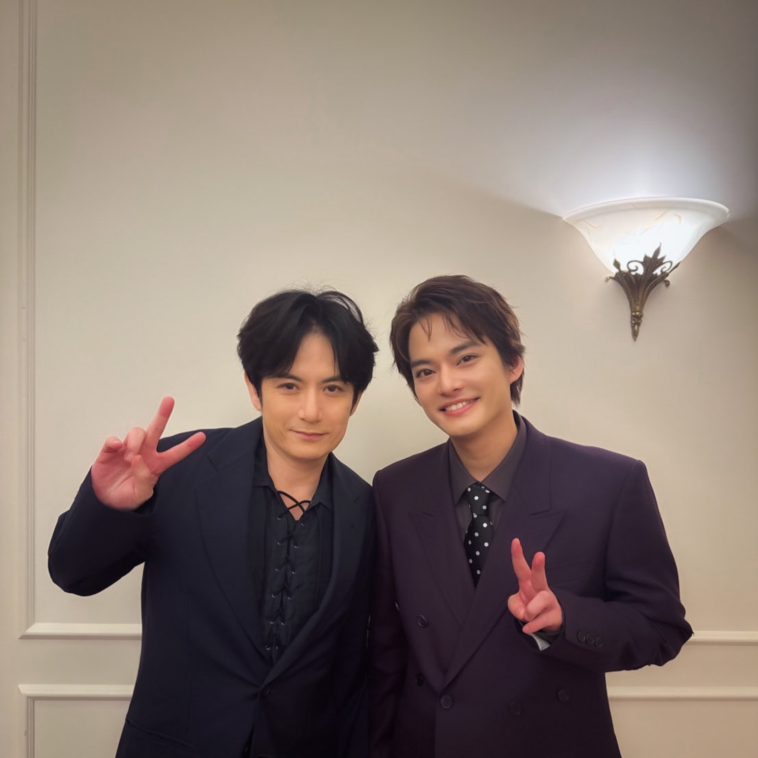 _t_s_u_h_i_r_o_'s tweet image. 舞台
『スイートホーム ビターホーム』
記者会見してましたー
優馬と久々の再会!!
#スイートホームビターホーム
#大阪松竹座
#中山優馬
#佐藤アツヒロ
