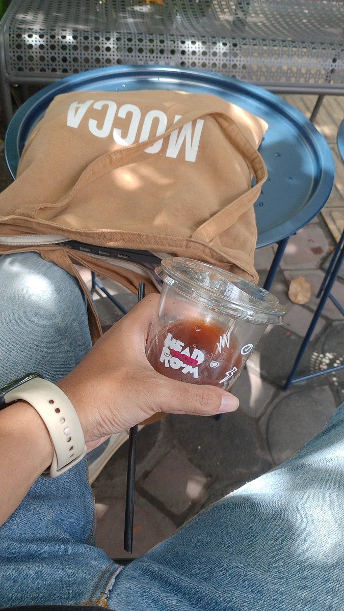 Paling enak udah ngopi kerja ngopi kerja