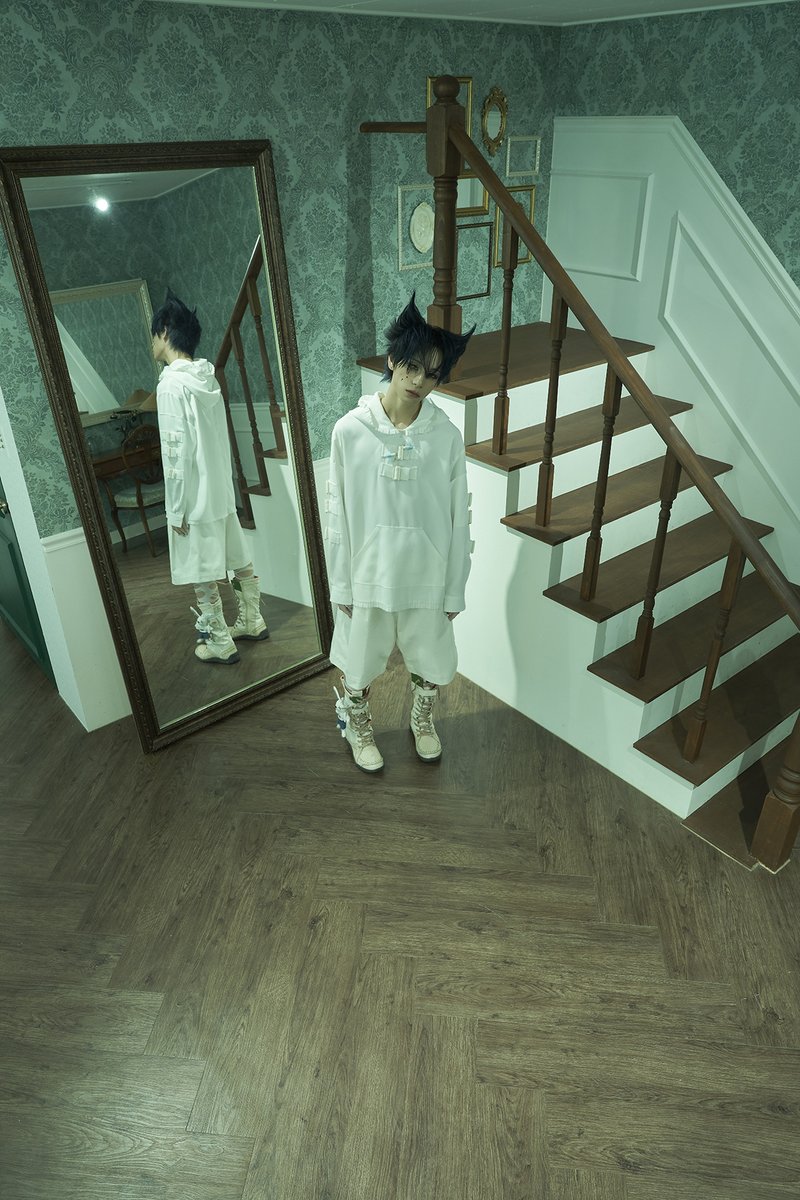 XLOV_official's tweet image. XLOV 1st MINI ALBUM [UXLXVE]
Biii:-P CONCEPT PHOTO 1 - #HARU

💿 2025.11.05(WED) 6PM(KST) RELEASE

#XLOV #엑스러브 #UXLXVE #XLOV_UXLXVE
#HARU #하루 #BiiiP #XLOV_BiiiP