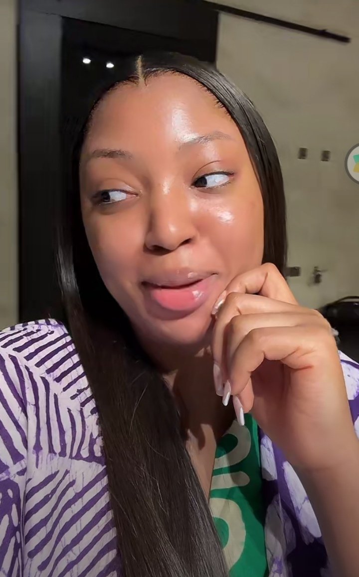 IlebayeWabadimo's tweet photo. Mide's face is really something not a single makeup on her but her face card is still lethal. She is so humble and sweet too even with a face that can make people arrogant #MideIwasokun #BBNaija https://t.co/k9g8y1nmye