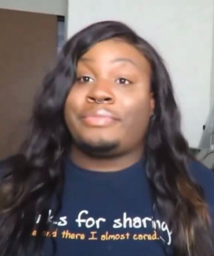 YSLONIKA's tweet image. 16 songs and she changed her flow/sound on every single one… give cupcakke her 10s.