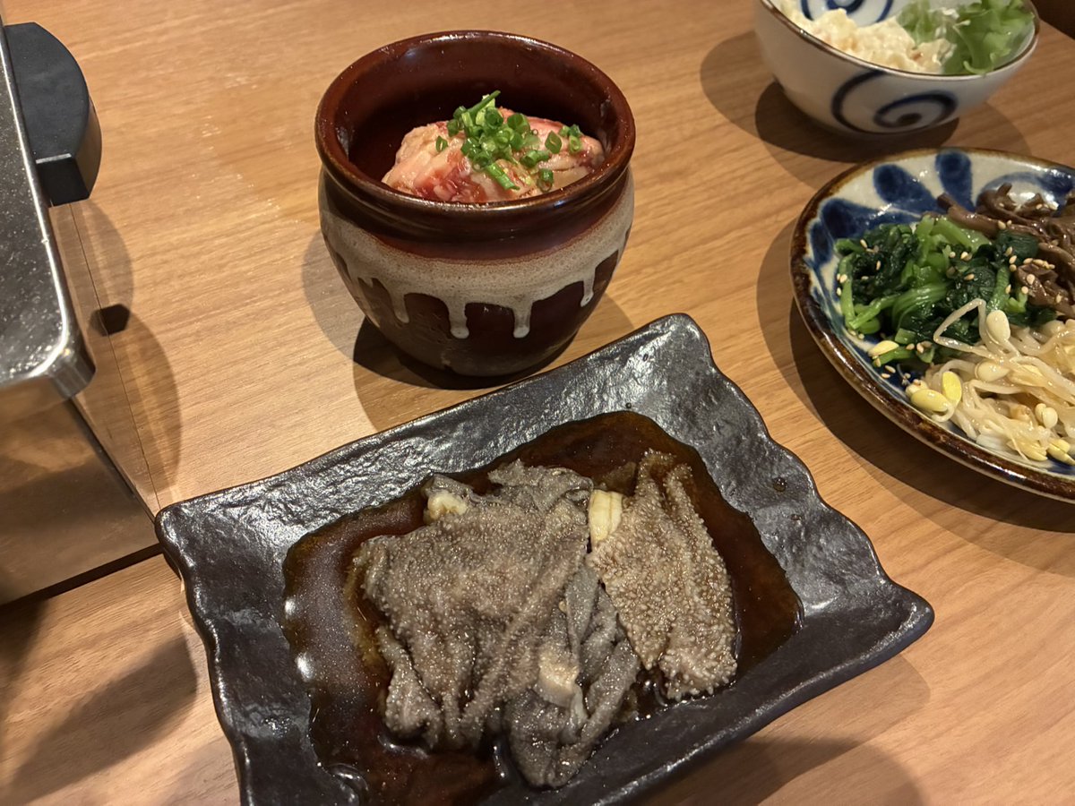 平日に食べる焼肉はうまい