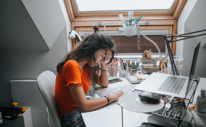 TutorHamza's tweet image. Stuck on finding a topic that’s meaningful, manageable, and relevant? We help you pick research questions that inspire AND survive scrutiny. Start topic ideation with a coach. Contact us at support@hamnicwritingservices.com
#ResearchTopic #DissertationHelp #AcademicInspiration