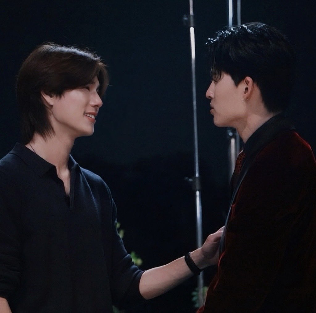 ChananMeen's tweet image. เขินเนอะ ~ ฟิลแฟนอยู่น๊า 😊

MeAndThee 5M

#MeAndTheeSeriesPilot5M
#ปอนด์ภูวินทร์