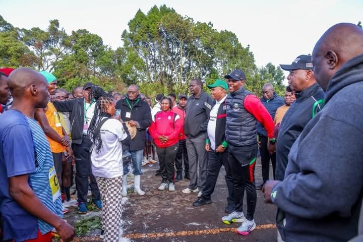 Kass_FMOfficial's tweet photo. Dr. Eng. Festus K. Ng'eno, the Environment &amp; Climate Change PS, alongside athletes Faith Kipyegon and Beatrice Chebet, flagged off the 21KM Mau Conservation Marathon for both men and women at Keringet, Kuresoi South, Nakuru County.
#LindaMauBoreshaMaisha
#MauConservationMarathon https://t.co/ymCOjblD1N