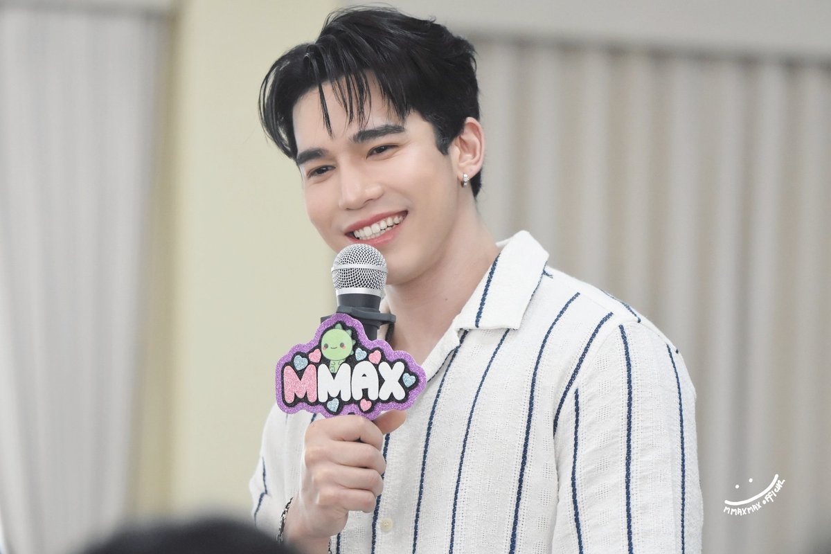 mmaxmaxofficial's tweet photo. [ 📷 : 24.10.2025 - @mmaxmaxxxx ]

MMAX BD 🎂🦖

#MaxMakeMeritDay2025
#mmaxmax ; @mmaxmaxxxx https://t.co/R8TvdkQ7sW