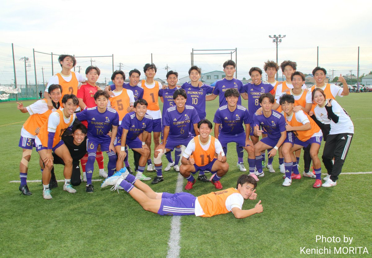 1_vvg0's tweet photo. 2025シーズンの活動が終了しました。

今年は、本当にサッカー人生史上最も熱かったなと、フォルダを見返して思いました‼️

色々な経験をさせていただきました。

リーグ戦は5位で、昇格は果たせませんでしたが、この仲間たちとサッカーできて良かったです🔥 https://t.co/kFyORSryQ3