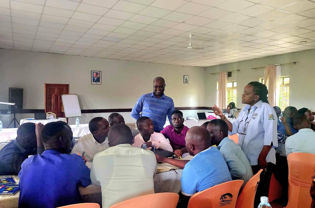 UmbrellasWatsan's tweet photo. #Umbrellaswork #MWUWS
With support from @WSUP_Intl , #Midwestern Umbrella of Water and Sanitation successfully concluded a three-day Quarter one performance evaluation workshop for the Brand Excellence Programme yesterday.
#PerformanceImprovement #SafewaterforAll #APMF https://t.co/jj0daoXYFg