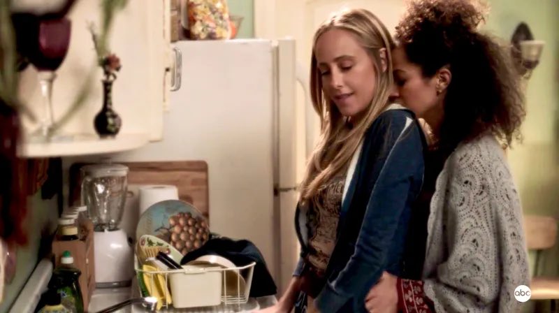 Winston & Jules Supremacy 👨🏽‍⚕️❤️👩🏻‍⚕️ tweet media