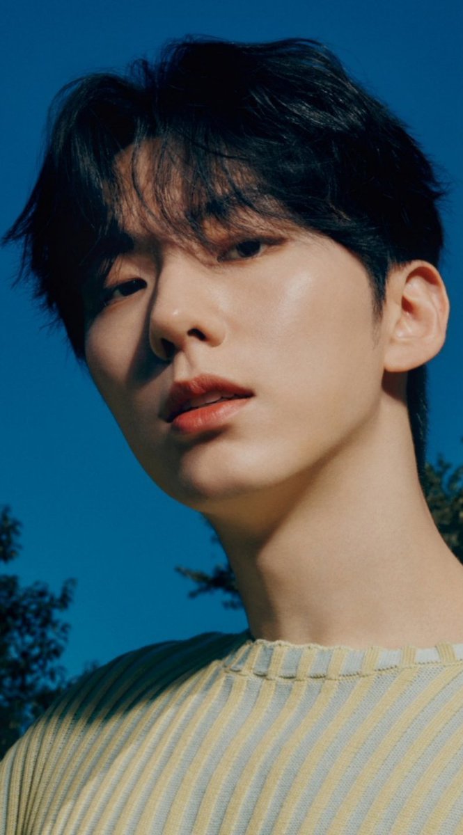 MXWH_Central's tweet photo. [#MX_NOTICE • #KIHYUN]

#MONSTAX Kihyun will become a judge on a new singing show 'Veiled Musician'! The show will have a premiere in November &amp; is a korean version of the popular format 

#KIHYUN #기현 #몬스타엑스
@OfficialMonstaX @Official_MX_jp https://t.co/he1lvfZXDx