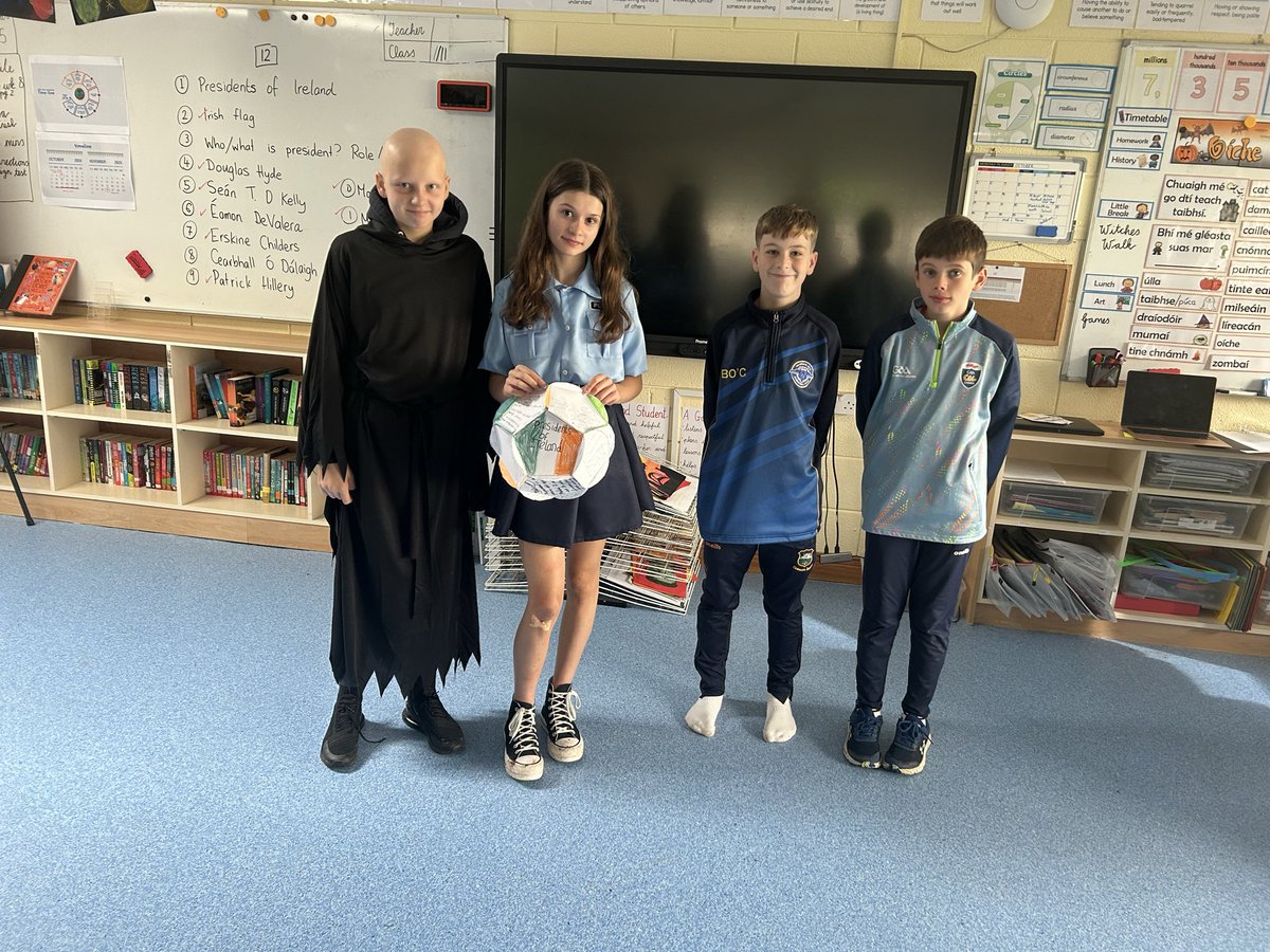 6th class were busy this week learning about the office of Uachtarán na hÉireann and researching former presidents in advance of the election. They created ‘Blooms Balls’ projects in groups to show off what they learned and eagerly await the results of the vote today! 🗳️🇮🇪
