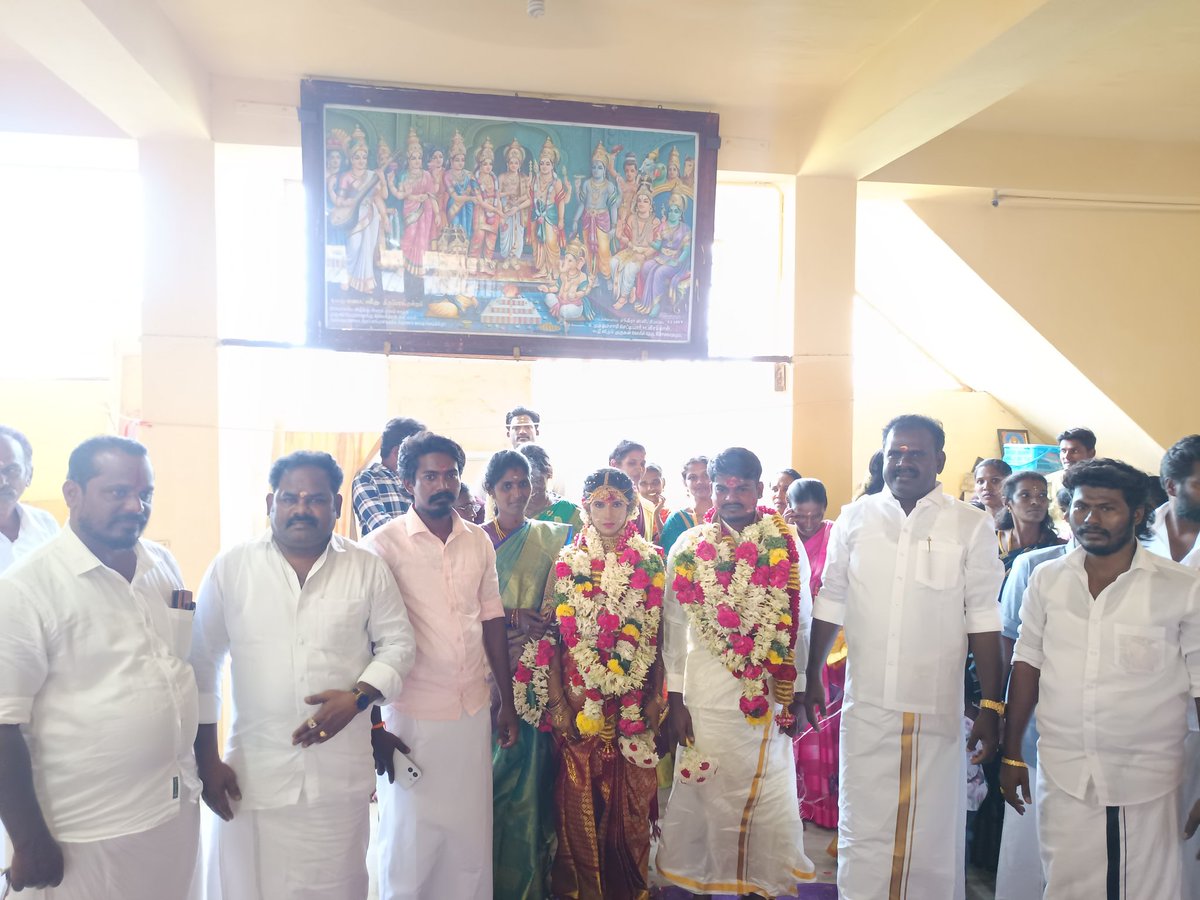 aspandian01's tweet image. இன்று ராமநாதபுரம் வழிவிடு முருகன் ஆலயத்தில் நடைபெற்ற தமிழர் அதிகாரம் ராமநாதபுரம் மாவட்ட இளைஞரணி தலைவர் அன்புத்தம்பி அ.ஜெயக்கொடியின் சகோதரர் எபினேசர்- ஜாஸ்மின் இல்வாழ்க்கை இணையேற்பு விழாவில்  கலந்து கொண்டு வாழ்த்தினேன்...