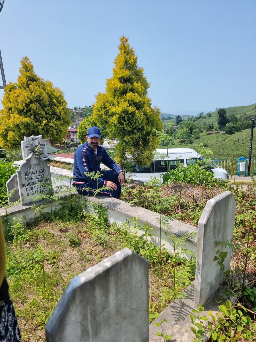 Kalbin huzurluysa, dilinden dökülen her söz dua olur.
Hayırlı cumalar.