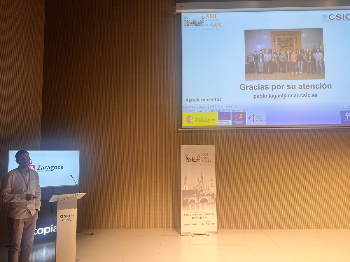 CompositesINCAR's tweet image. @CompositesINCAR @incarCSIC members  presenting at the XVII Reunión del Grupo Español del Carbón in Zaragoza. We explored areas in which carbon is key, from characterisation of carbon supported catalysts, electrochemical sensors, printed electrodes and biomass valorization.👏👏