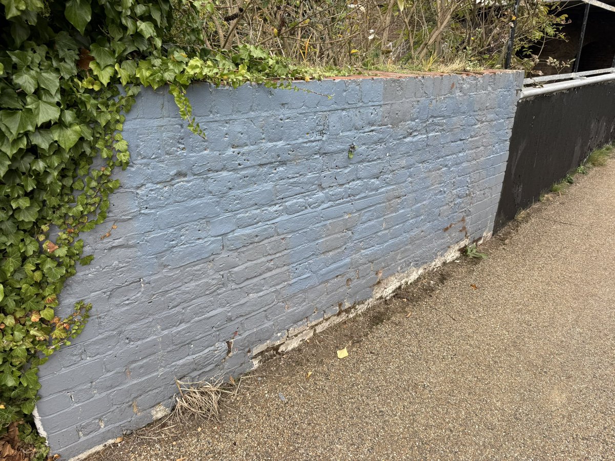 JM4NorwoodGreen's tweet image. The busy week of casework across #NorwoodGreen ward continued.
This included checking in on local residents who have reported #casework by phone.
My weekly ward round has proved a valuable resource to engage &amp;amp; hear constituents concerns. I am listening to you all across the ward.