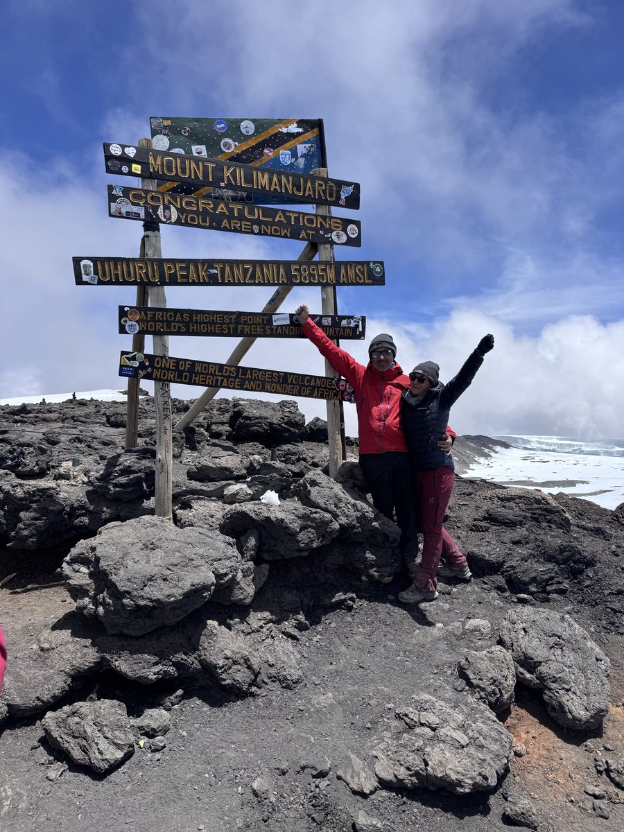Mount Kilimanjaro 5895m ✅