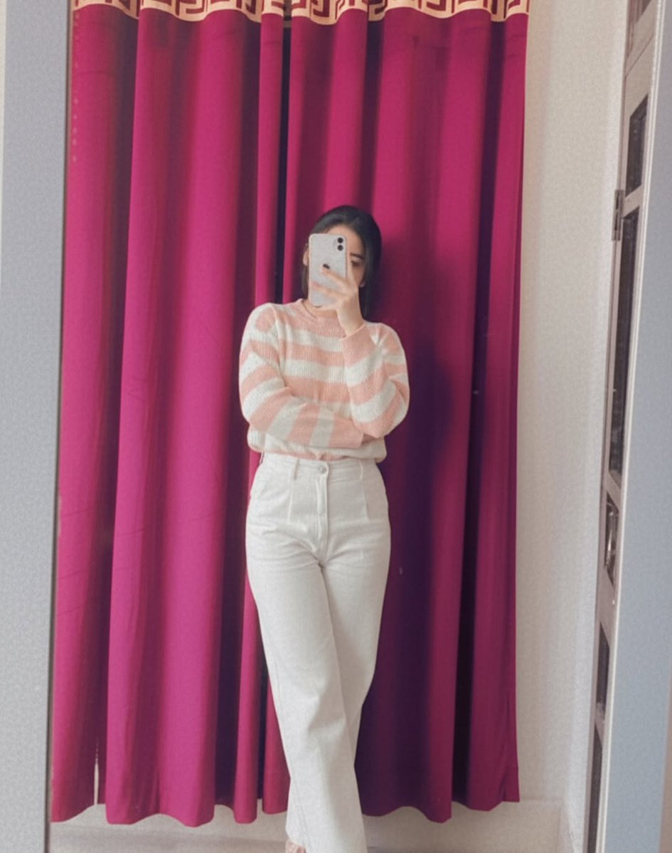 सलाद में मूली पसंद है या खीरा...?
मुझे  तो खीरा....और आपका?😋