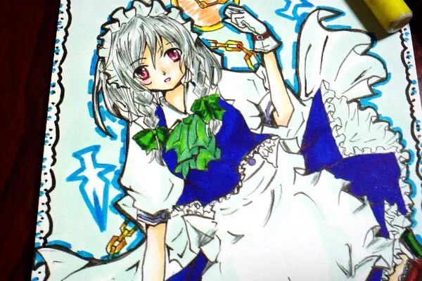 わたくしめが小5くらいの時に描いた咲夜さんのデータを掘り起こした 今とそこまで絵柄変わらんのか〜〜い! 幽々子と咲夜さんが好きでよく描いてたなぁ