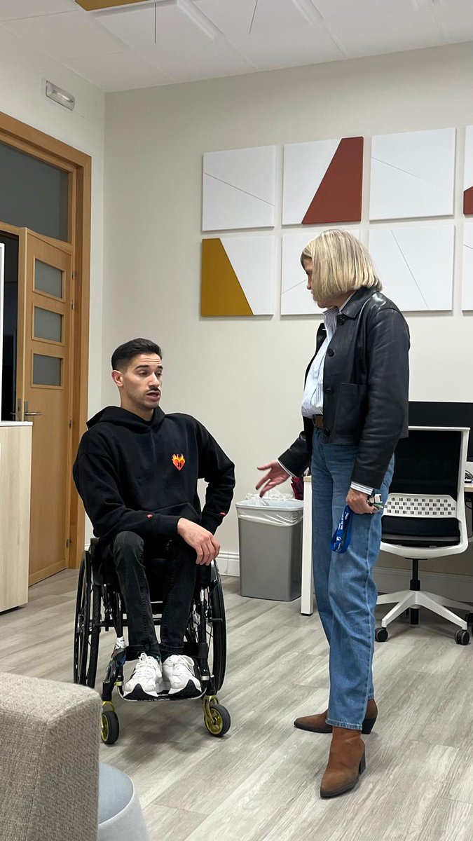 Colegio Lourdes tweet media