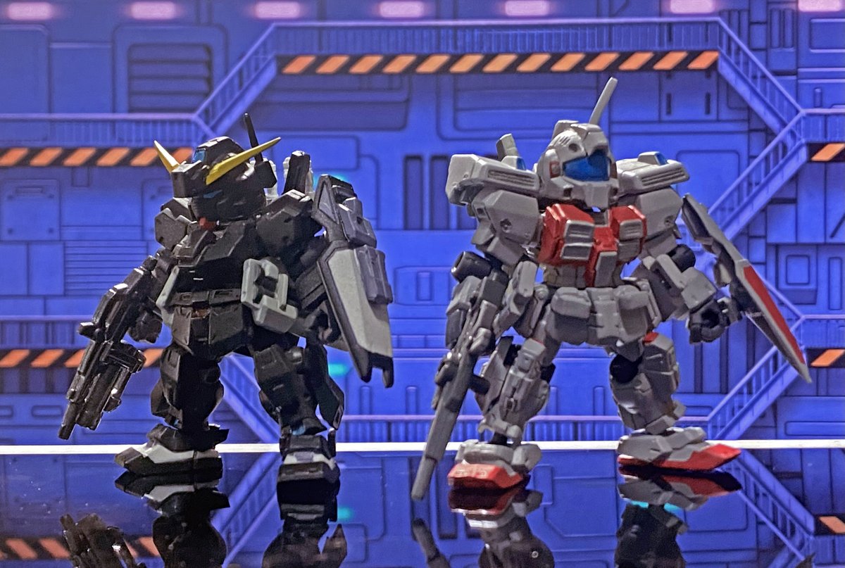 コメント必須 3連装ミサイルランチャー モビルスーツアンサンブル ヌーベルジムⅢ & ケルデルク 両方ともガンダムMk-IIの盾を使用して