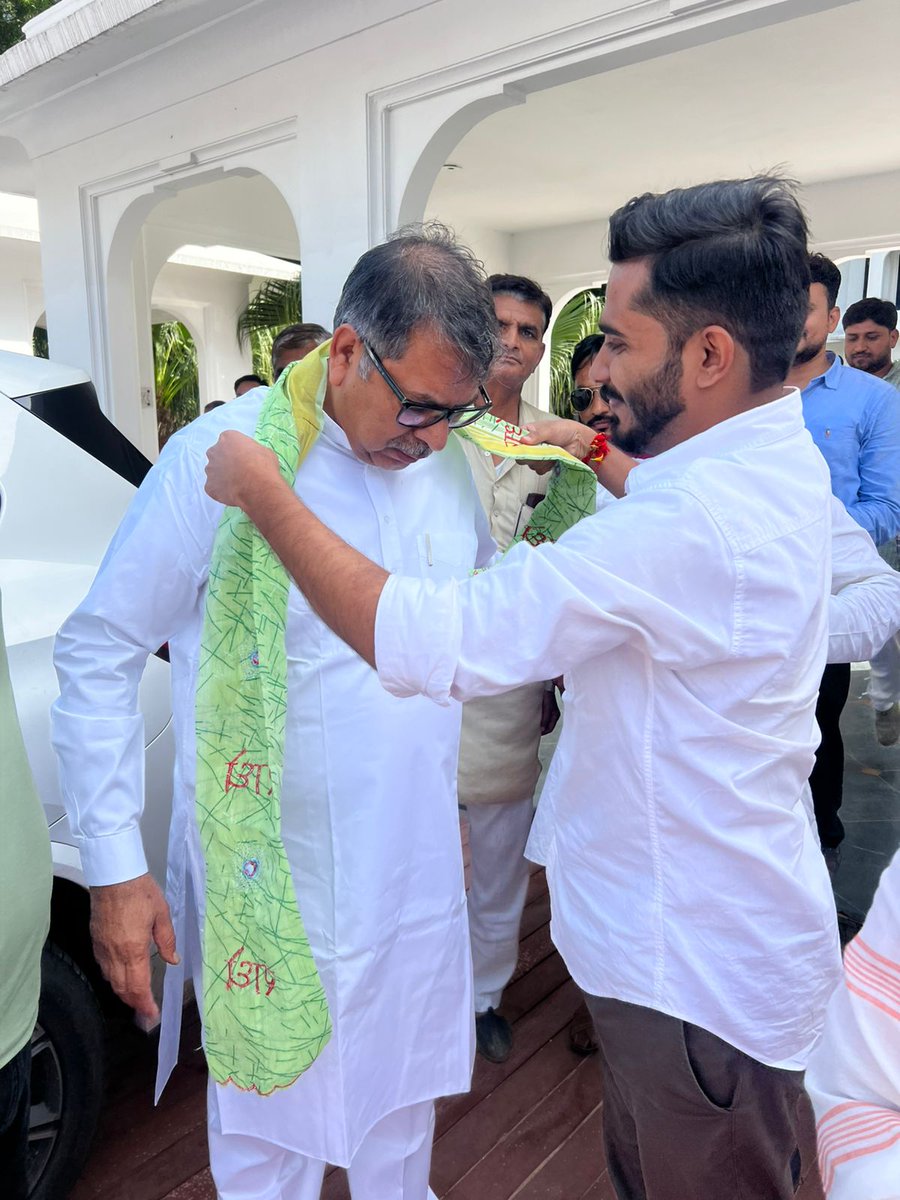 भाजपा के पूर्व राजस्थान प्रदेशाध्यक्ष और हरियाणा प्रभारी श्री सतीश पूनिया जी को जन्मदिवस की हार्दिक बधाई एवं शुभकामनाये 💐🙏 <a href="/DrSatishPoonia/">Satish Poonia</a>

ईश्वर से प्रार्थना है कि आप हमेशा स्वस्थ रहे और देश-प्रदेश की जनता की इसी तरह सेवा करते रहे 😍🙏
#HappyBDaySatishPoonia