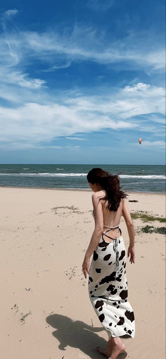 lmsy_cc's tweet image. phone wallpaper about back😍
#ลูกหมีซอนญ่า #LMSY 
#SonyaSaranphat  
#LMlookmhee