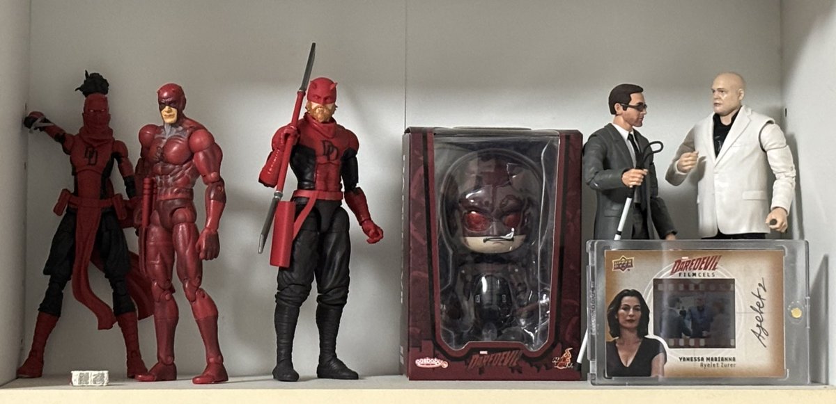 期間限定出品 ☆ 激レア❕ MARVEL THOR クリスヘムズワース サイン