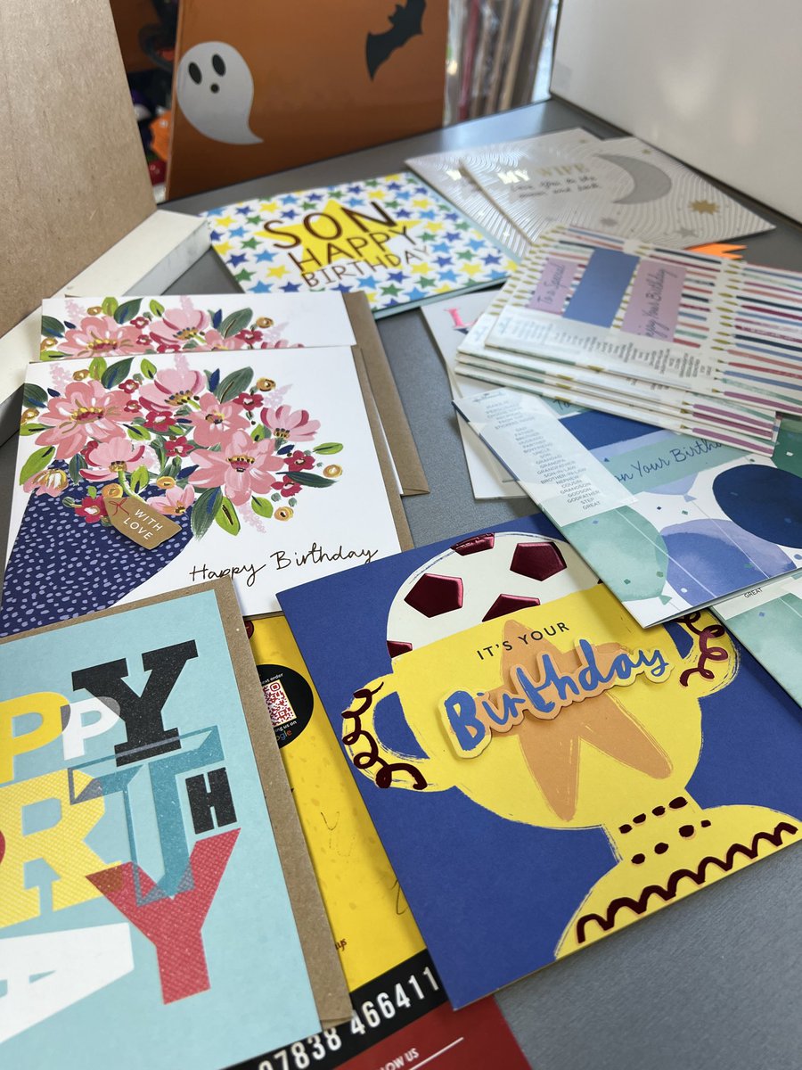 FrihaAyub's tweet image. #FridayVibes 
#Workflow 
#cardshop