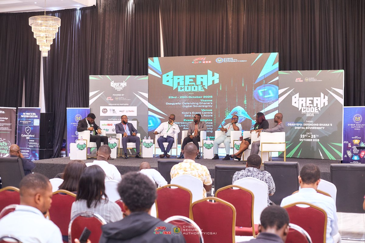kwekutech's tweet image. Day 1 at  #BreakTheCode 2025 was a biggg🎉
Insightful conversations and valuable perspectives from industry experts set the foundation for what’s ahead.
We now look forward to the competition phase as participants prepare to put their skills into action.
Day 2, we’re ready.…
