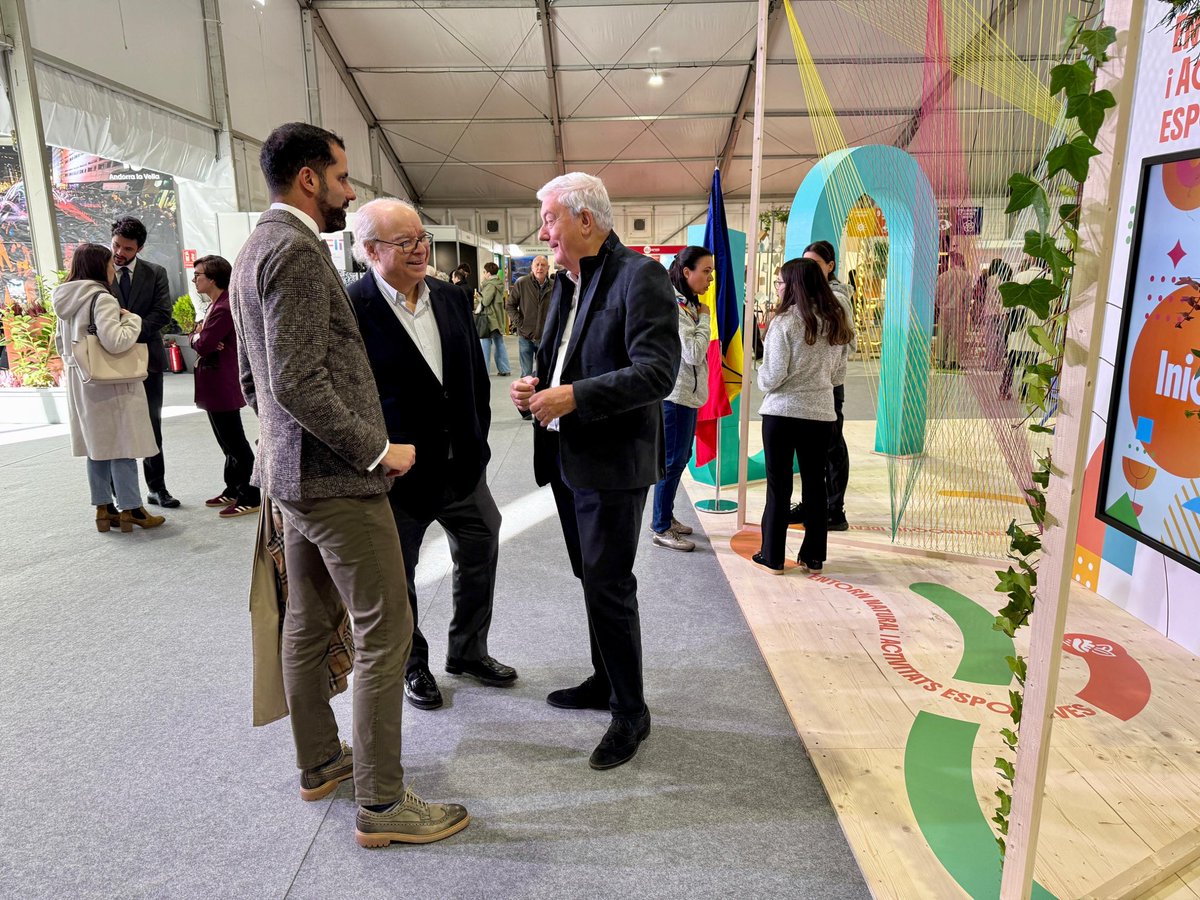 El president de la CEA, <a href="/Gerard_Cadena/">Gerard CADENA</a> i el director de la patronal, <a href="/IagoAndreu/">Iago Andreu-Sotelo</a> han participat en l’acte d’obertura de la Fira d’Andorra la Vella.