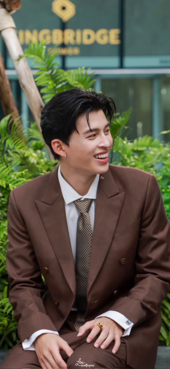 Leni494's tweet image. ✨️ PondPhuwin wallpaper ✨️

#MeAndTheeSeriesPilot5M
#MeAndTheeSeries
#PondPhuwin ☆ #ปอนด์ภูวินทร์ 
#LeniWallpapers