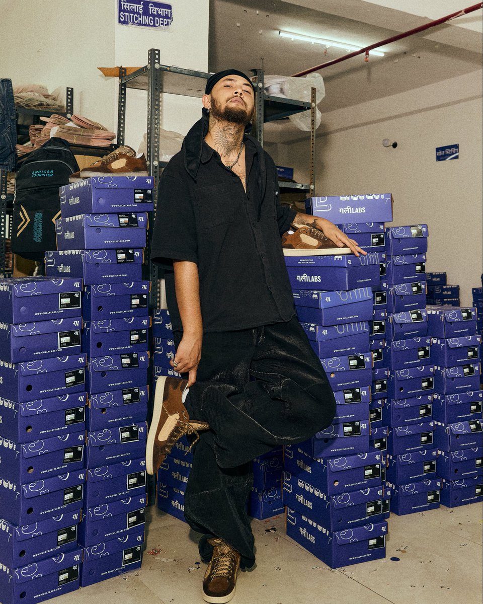 From the mic to the sole - the hustle leaves its mark.

The AANDHI is here. 
Raga x Gully Labs.

For the ones who move different.