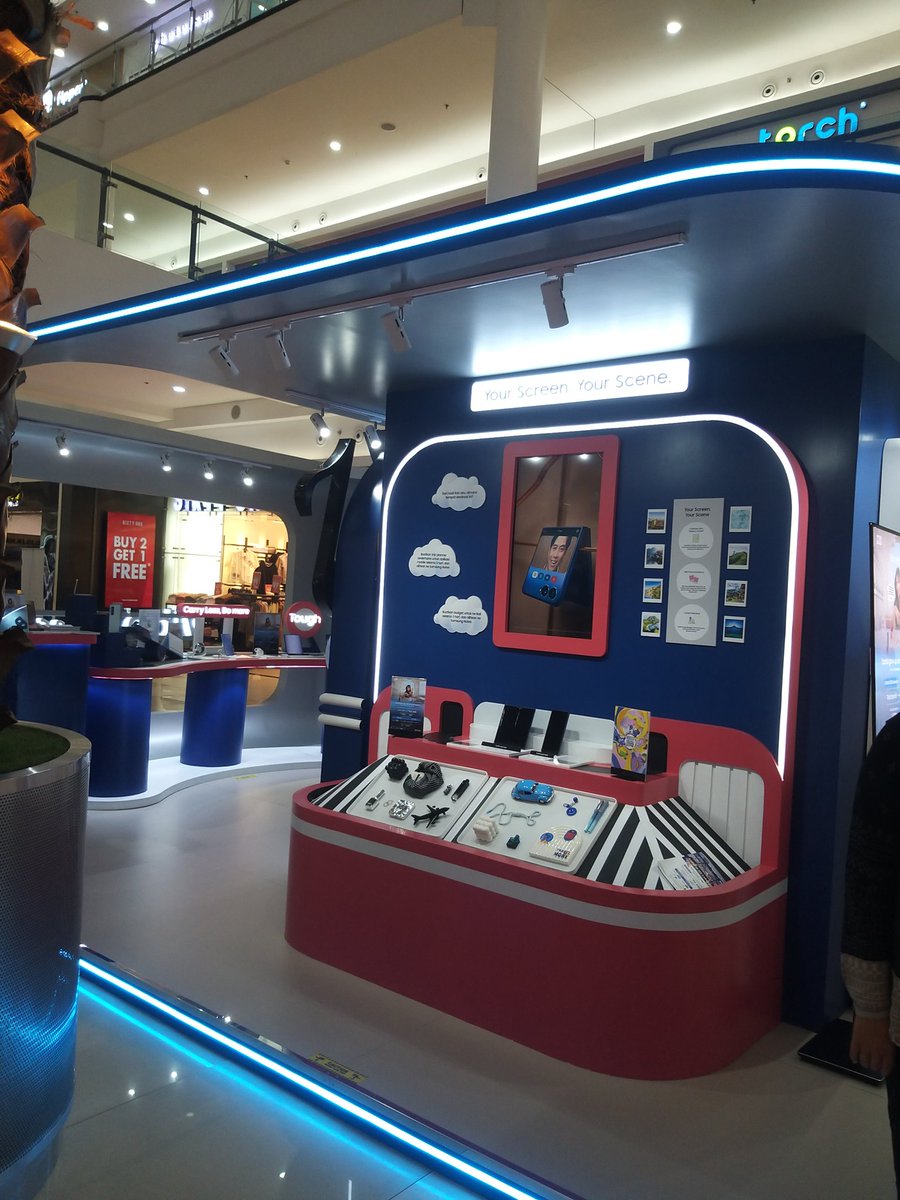 #ExploreGalaxyWay 
#galaxyvibecheck
#galaxyzfold7
#galaxyzflip7