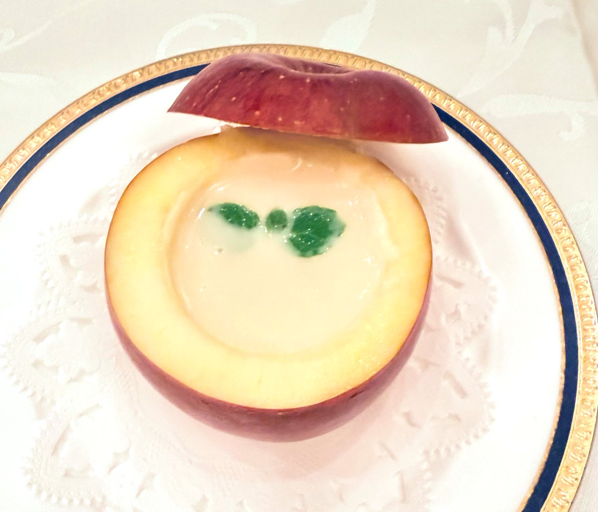 coco_coco_cc's tweet image. こないだ食べた、りんごのヴィシソワーズがとてもよかった