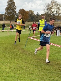 MCSactive's tweet image. Some action shots from from Wed and our amazing pupils representing @MorristonComp at the 2025 @welsh_aa Interschools XC Champs #proudpedept