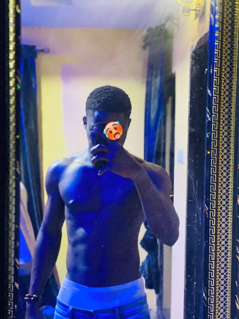 - IF YOU LIKE GYM👀😁
 GOOD MORNING LOVELIES 💙🟫🤏🏾