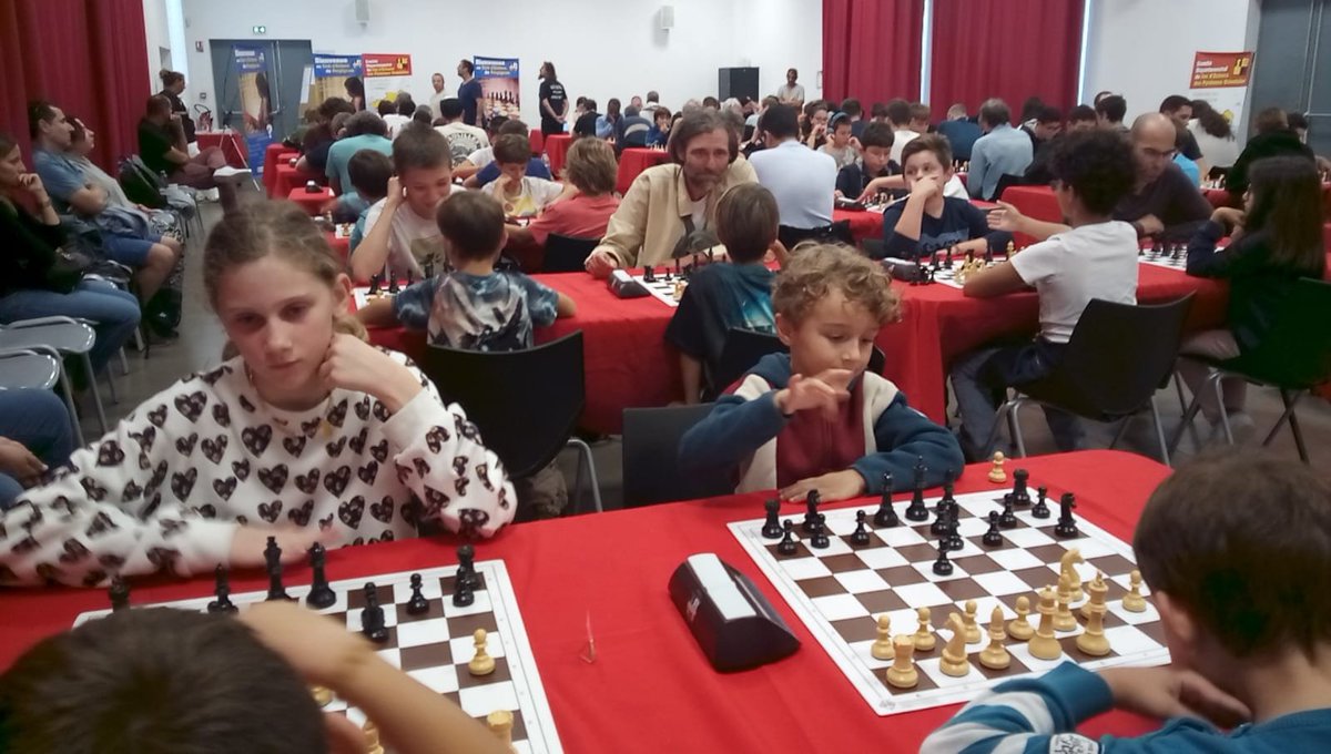 Festival de Perpignan : Le Classique pour le GMI Sebastian Siebrecht, le doublé Blitz et Rapide pour le GMI Christian Bauer roisdelatet.com/2025/10/24/fes… #échecs #chess #ajedrez #schach #escacs
