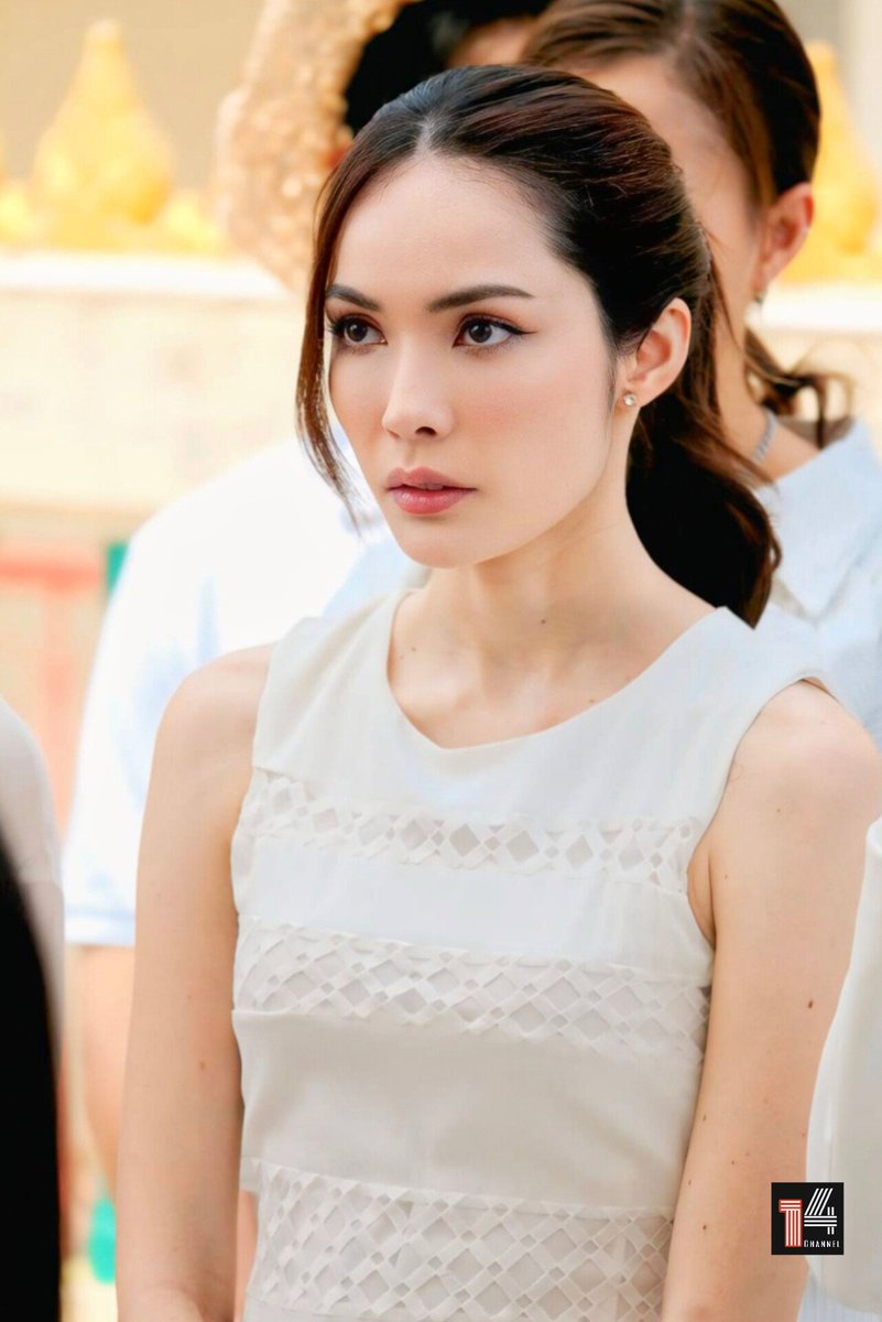 ถึงร้อน "ชาล็อต ออสติน" ก็ไม่หวั่นตั้งใจฟังผู้กำกับสุดๆ เทคเดียวต้องผ่าน 😁 ในการถ่ายทำฉากสุดท้ายในซิทคอม เรื่อง "Unlimited Love บริษัทนี้ไม่มีจำกัด" ซิทคอม Girls Love เรื่องแรกของไทย ❤️✨

SMILEY LOVE CHARLOTTE24
#ชาล็อตออสติน #CharlotteAustin
#UnlimitedloveTheSeries