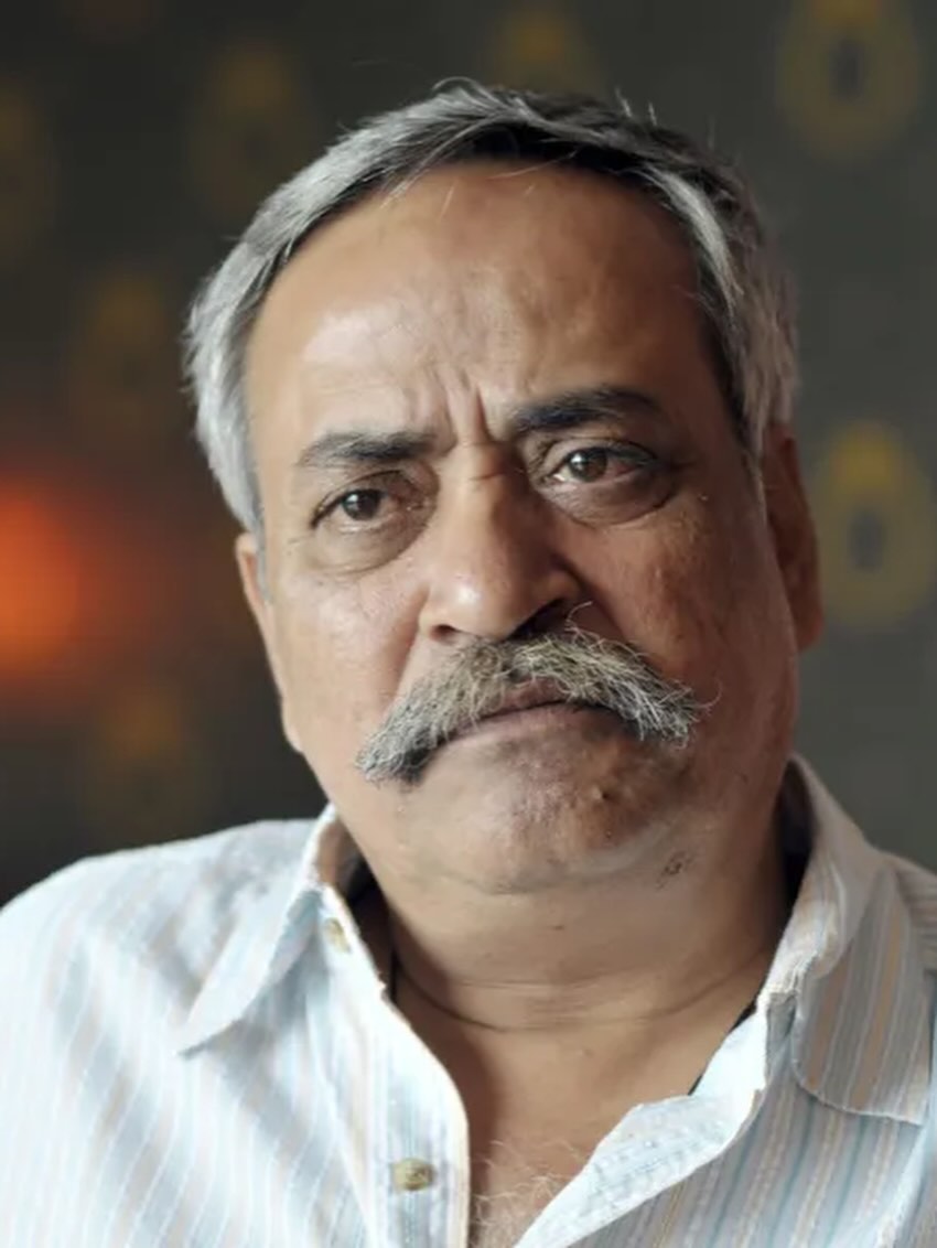 alldatmatterz_'s tweet image. Advertising legend Piyush Pandey, the creative genius behind unforgettable ads for Fevicol, Cadbury, Asian Paints and the Luna moped, has passed away at the age of 70. His bold use of Hindi and everyday Indian expressions reshaped how brands talk to people. 
#PiyushPandey