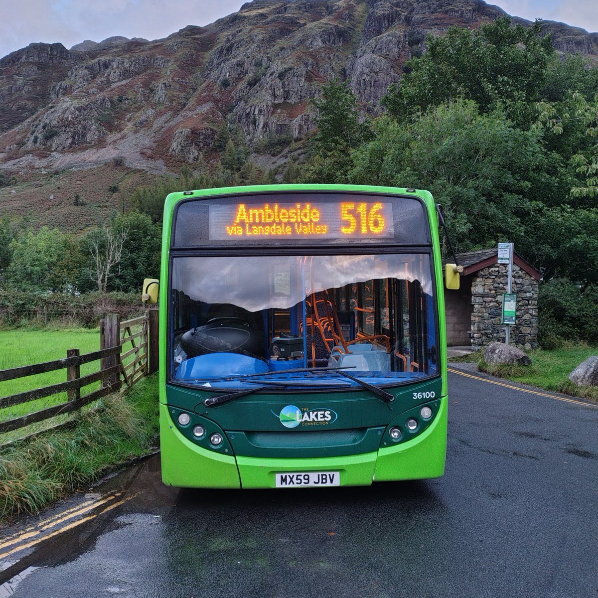 Hello from Kendal depot. On the 530 service we can't serve Kents Bank due to road works. The A591 is closed at 1900 between Shenstone and Brettargh Holt so the 1915 &amp; 2015 555 services to Lancaster will divert via Crooklands - last night for this one. #lakesconnection #kendal
