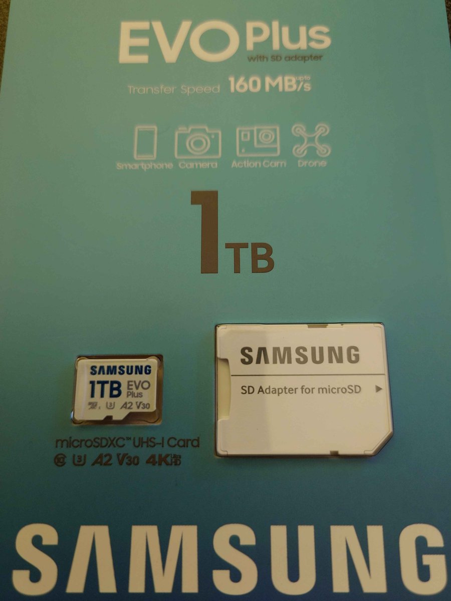 EdnessTweets's tweet image. Bought a new SD card for my phone, and it came with a Windows System Volume Information directory from July 8, 2024. Thanks, Samsung! (and Microsoft, I guess...)
